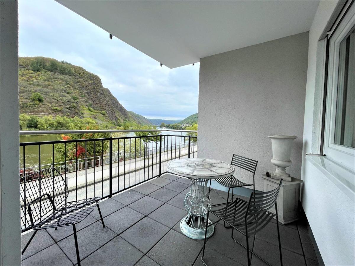 Moselufer, Schoenste Aussicht, Luxurioes, Netflix, Burg Cochem